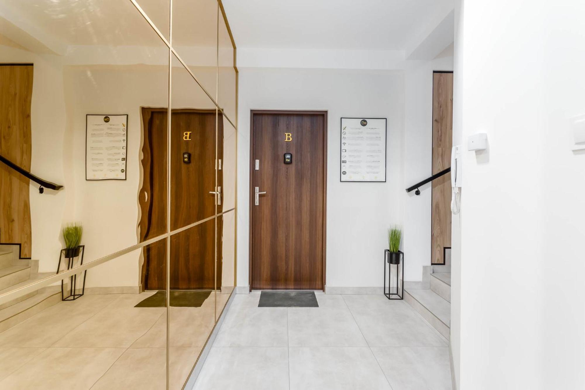 Chill Apartments Warszawa Piaseczno Jozefoslaw Buitenkant foto
